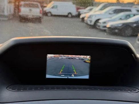 Used 2019 Ford Transit 150 XLT image 14