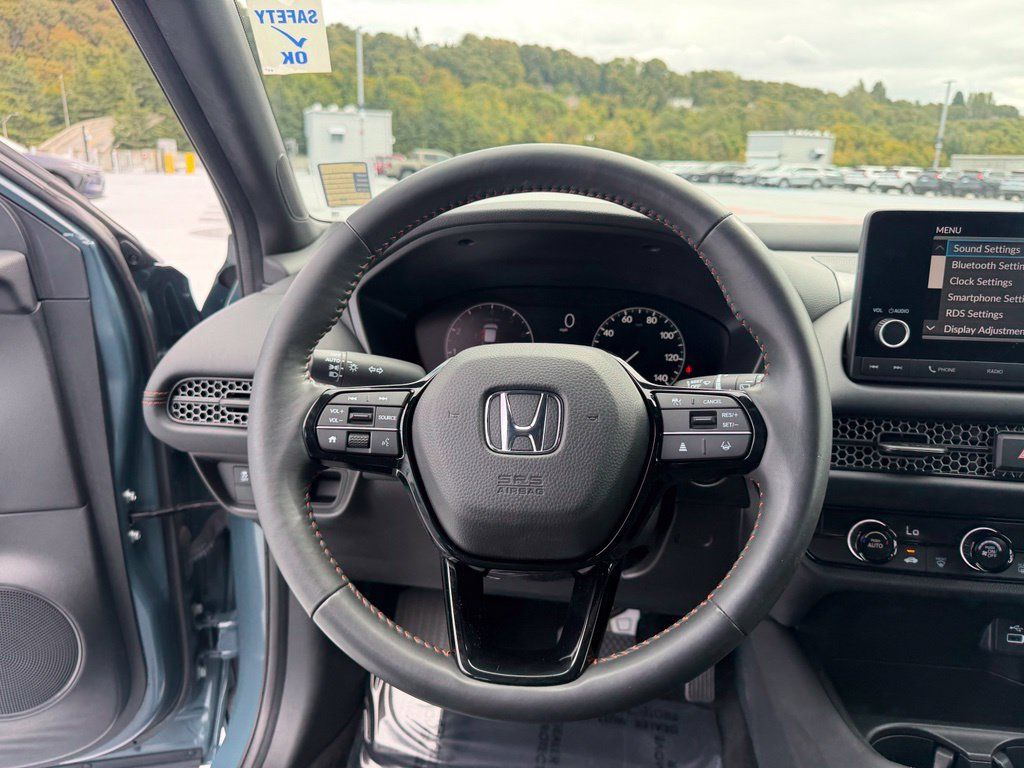Certified 2023 Honda HR-V Sport image 17