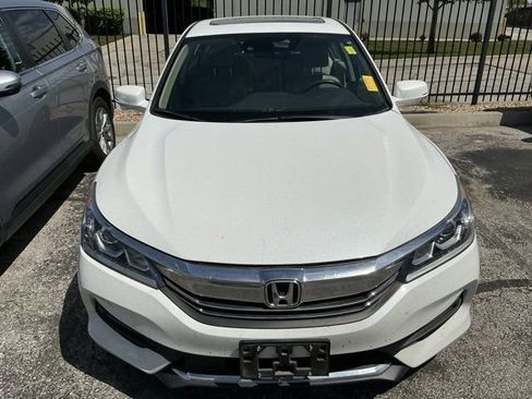 Used 2016 Honda Accord EX-L image 2