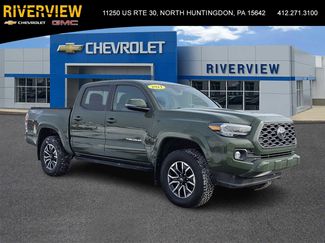 Used 2021 Toyota Tacoma TRD Sport video 1