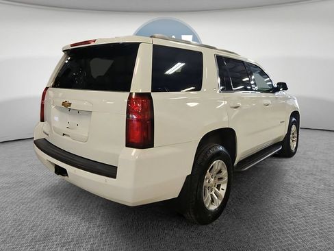 Used 2019 Chevrolet Tahoe LT image 3