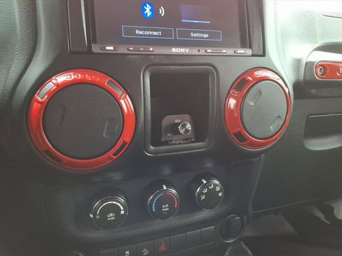 Used 2016 Jeep Wrangler Sport AWD/4WD image 20