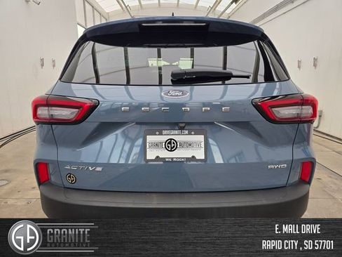 Used 2024 Ford Escape Active image 4
