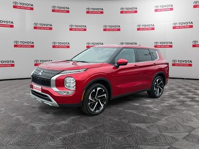 Used 2024 Mitsubishi Outlander SE