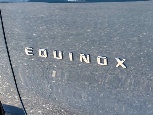 Used 2024 Chevrolet Equinox Premier w/ LPO, Floor Liner Package AWD/4WD image 12