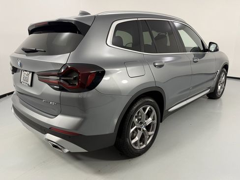 Used 2024 BMW X3 xDrive30i w/ Premium Package w/ZPA image 6