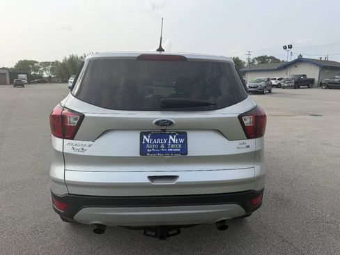 Used 2019 Ford Escape SE AWD/4WD image 6