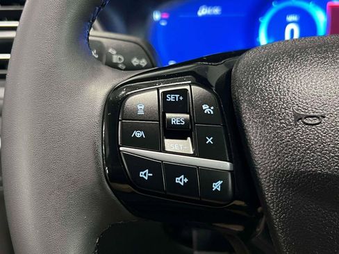 Used 2022 Ford Escape SEL w/ Technology Package AWD/4WD image 24