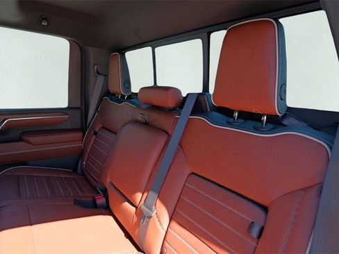 New 2026 GMC Sierra 2500 Denali Ultimate w/ Max Trailering Package image 25