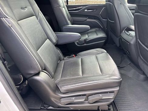 Used 2021 Cadillac Escalade ESV Sport w/ Driver Assist Tech Package RWD image 9