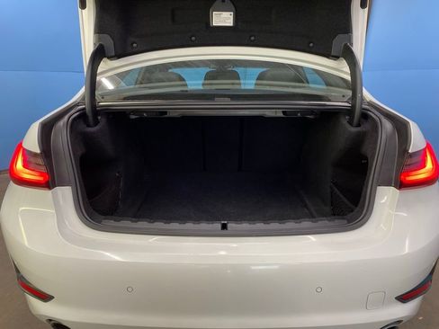 Used 2020 BMW 330i xDrive Sedan w/ Driving Assistance Package image 39