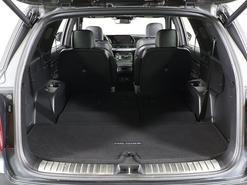 Used 2022 Hyundai Palisade Calligraphy image 25