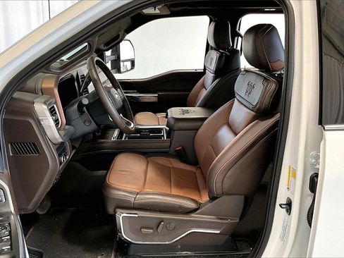 Used 2025 Ford F350 King Ranch image 15