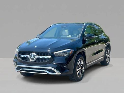 Used 2024 Mercedes-Benz GLA 250 4MATIC image 3