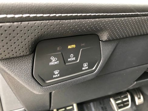 New 2025 Volkswagen Atlas SEL Premium R-Line AWD/4WD image 15