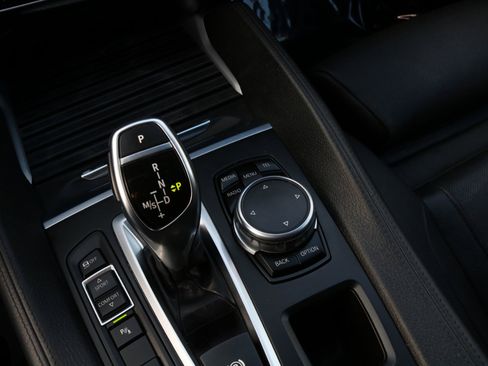 Used 2016 BMW X6 xDrive35i image 31