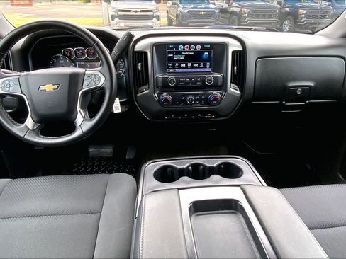 Used 2018 Chevrolet Silverado 1500 LT w/ Texas Edition RWD image 16