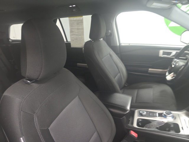 Used 2022 Ford Explorer XLT w/ Class IV Trailer Tow Package AWD/4WD image 14