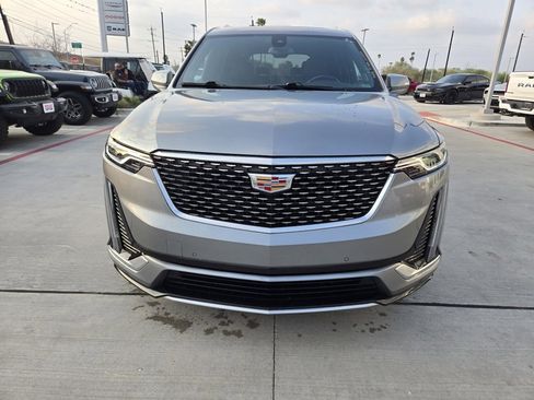 Used 2024 Cadillac XT6 Premium Luxury image 8
