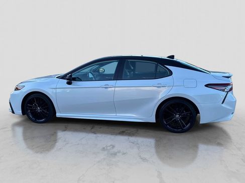 Used 2021 Toyota Camry XSE w/ Navigation Package AWD/4WD image 4