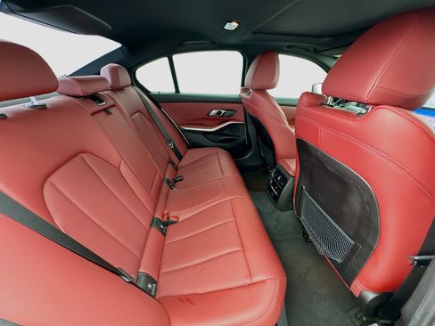 Used 2023 BMW 330i Sedan w/ Convenience Package image 19