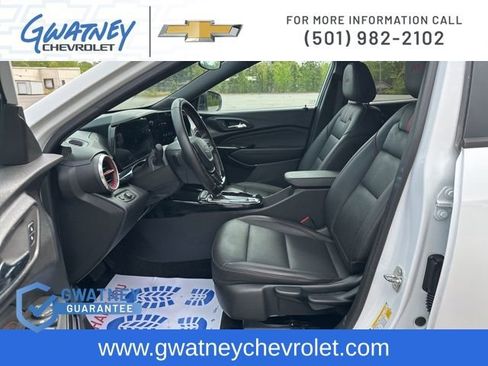 Used 2024 Chevrolet Trax RS w/ Driver Confidence Package image 20