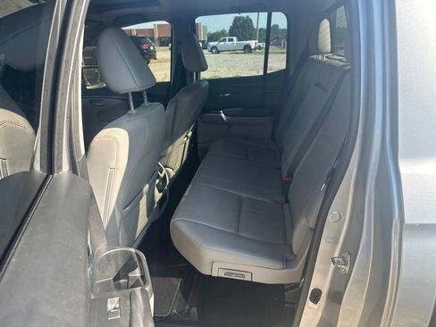Used 2017 Honda Ridgeline RTL-E image 5