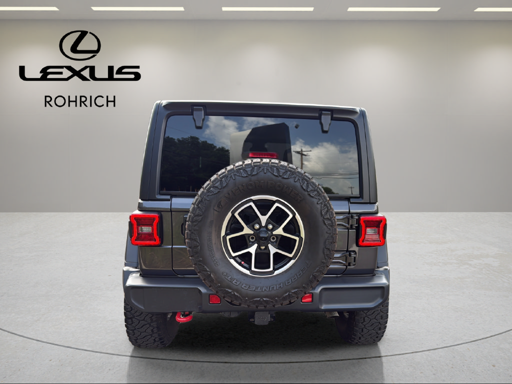 Used 2024 Jeep Wrangler Unlimited Rubicon AWD/4WD image 7