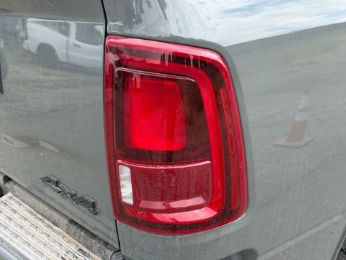 New 2026 RAM 2500 Laramie w/ Night Edition AWD/4WD image 9