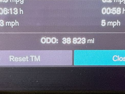 Used 2024 Volvo XC60 B5 Ultimate w/ Protection Package Premier image 16