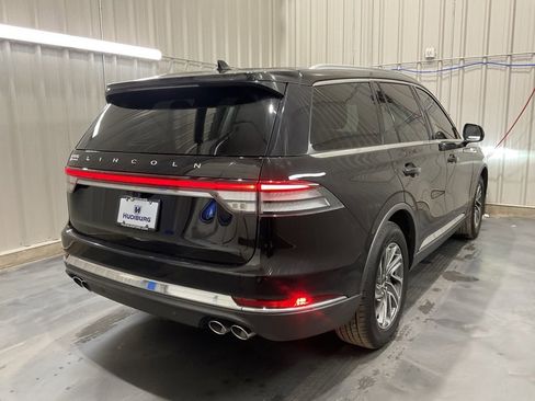 Used 2023 Lincoln Aviator 2WD image 24