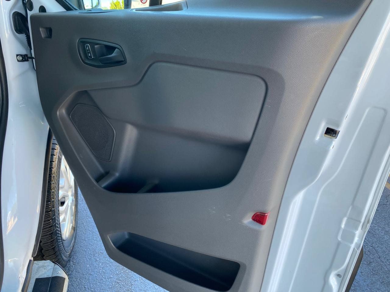 Used 2025 Ford Transit 250 Low Roof w/ Exterior Upgrade Package RWD image 22