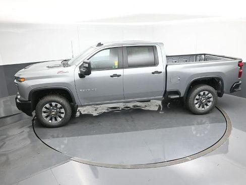 New 2025 Chevrolet Silverado 2500 Custom w/ Custom Value Package image 19