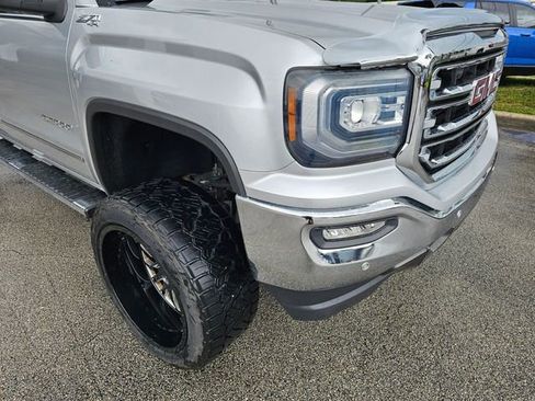 Used 2018 GMC Sierra 1500 SLT AWD/4WD image 10