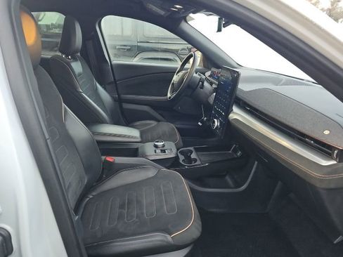 Used 2022 Ford Mustang Mach-E GT image 4