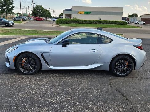 Used 2026 Subaru BRZ tS RWD image 2