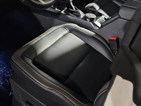 New 2025 Ford Bronco Outer Banks image 4