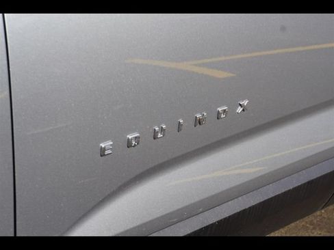 Used 2026 Chevrolet Equinox LT FWD image 20