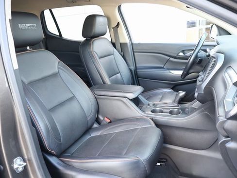 Used 2019 GMC Acadia SLT image 21