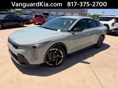Certified 2025 Kia K4 EX FWD image 1