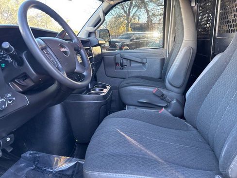 Used 2020 GMC Savana 2500 w/ Driver Convenience Package image 11