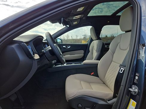 New 2026 Volvo XC60 B5 Core w/ Climate Package AWD/4WD image 11
