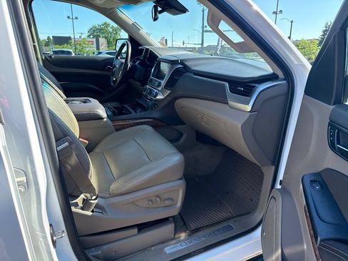 Used 2015 Chevrolet Suburban LTZ AWD/4WD image 40