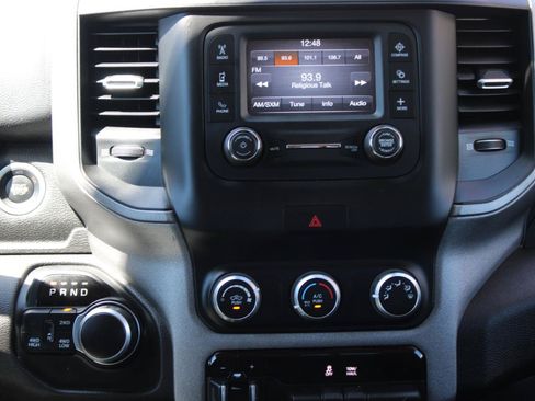 Used 2019 RAM 1500 Tradesman AWD/4WD image 11