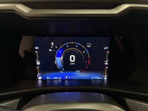 Used 2023 Chevrolet Colorado Trail Boss w/ Advanced Trailering Package AWD/4WD image 13