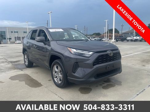 Used 2025 Toyota RAV4 XLE FWD image 7
