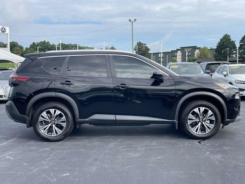 Used 2023 Nissan Rogue SV w/ SV Premium B Package FWD image 8