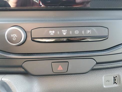 New 2026 Ford Transit 150 Low Roof w/ Load Area Protection Package image 32