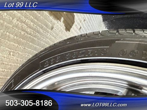 Used 2017 INFINITI Q60 Red Sport 400 image 41