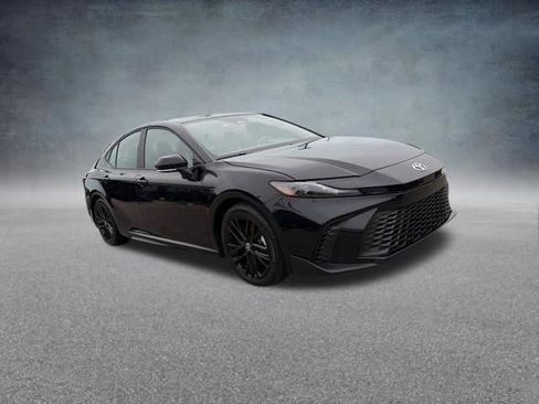 Used 2025 Toyota Camry SE FWD image 45